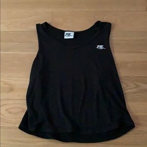 ROAD RUNNER BLACK TANK